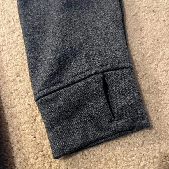 Burton Women’s Sweatshirt - Picture 2 of 5